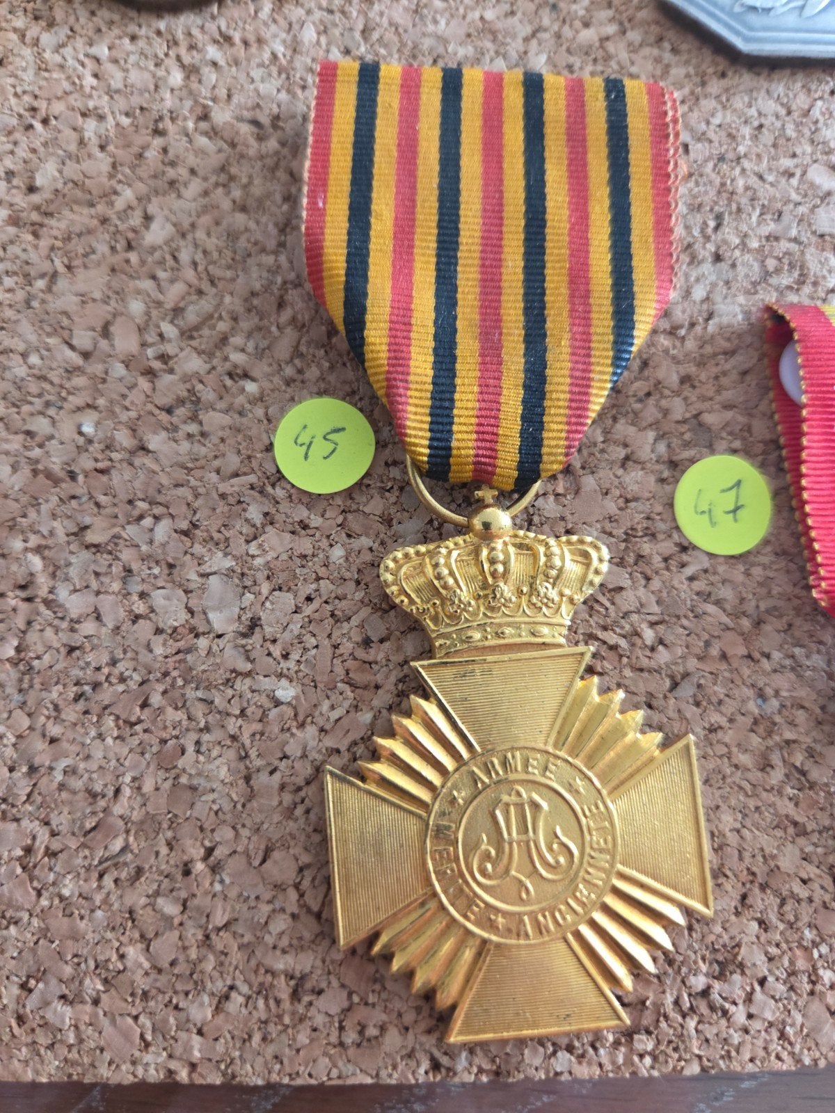 insigne militaire d'honneur, de service, d'ancienneté, 2e cl, Timbres & Monnaies, Enlèvement ou Envoi