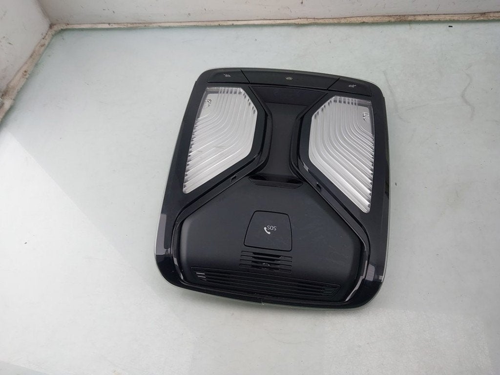 PLAFONNIER AVANT BMW 3 serie Touring (G21) (01-2019/07-2020), Utilisé, BMW, Petuelring 130
80809  München, DE, Bayerische Motoren Werke AG