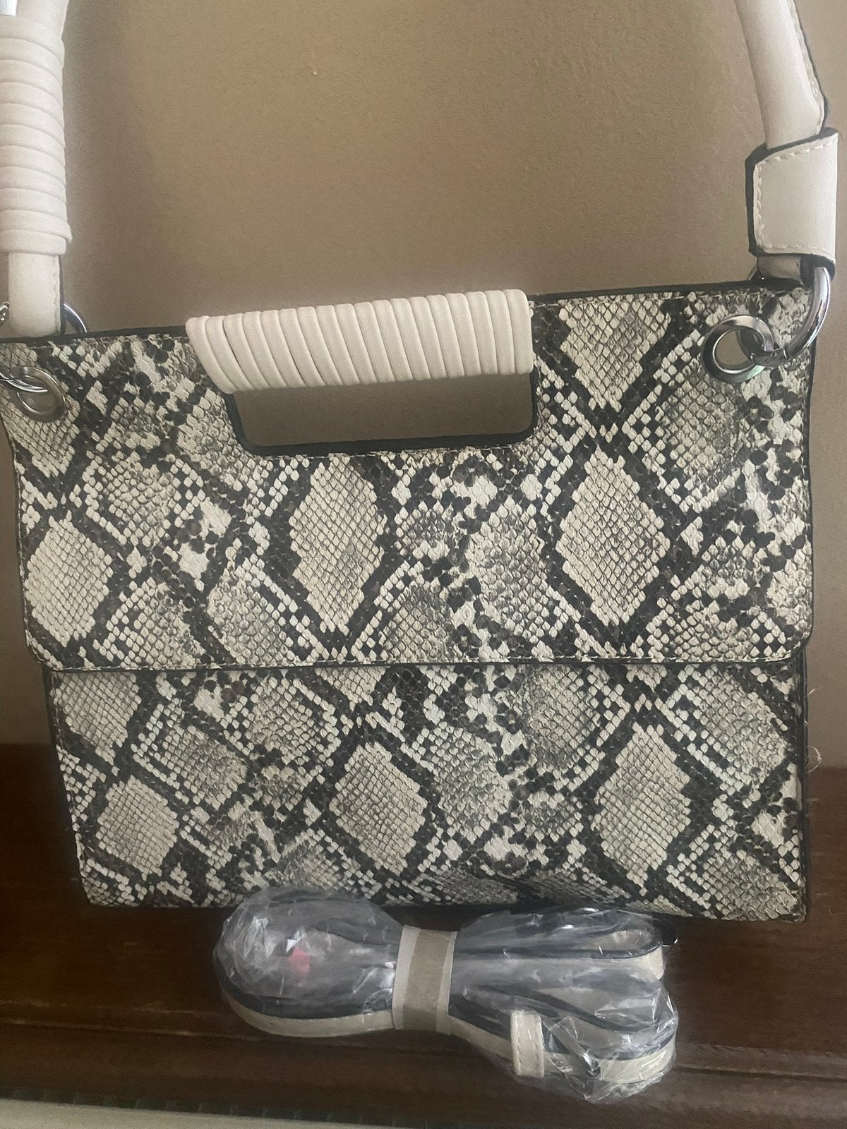 Tas+sandalen, Handtassen en Accessoires, Tassen | Damestassen, Ophalen of Verzenden, Nieuw, Handtas