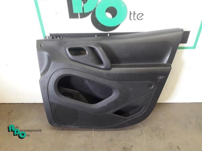 Revêtement portière 2portes droite d'un Peugeot Partner (P, -, 3 mois de garantie, Utilisé, -