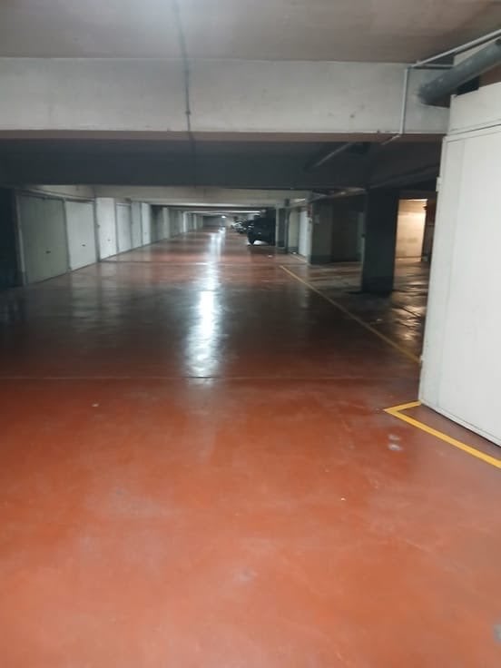 Garage - place de parking à louer, Bruxelles