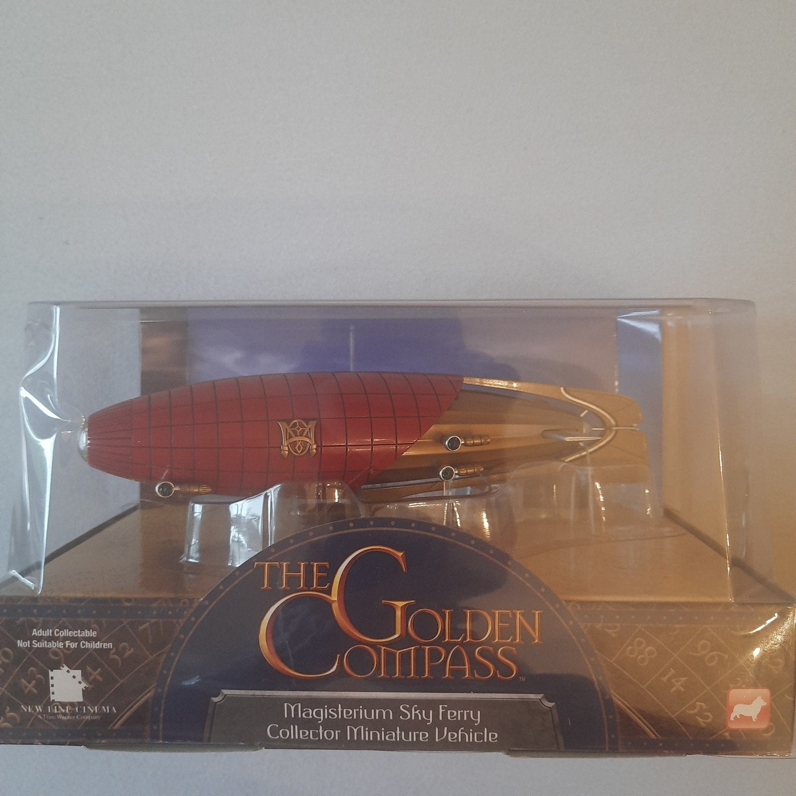 CORGI * LE COMPAS DORÉ * 1:72 : SKY-FERRY/ZEPPELIN *MENTHE*, Collections, Enlèvement, Neuf, Film, Statue, Réplique ou Modèle