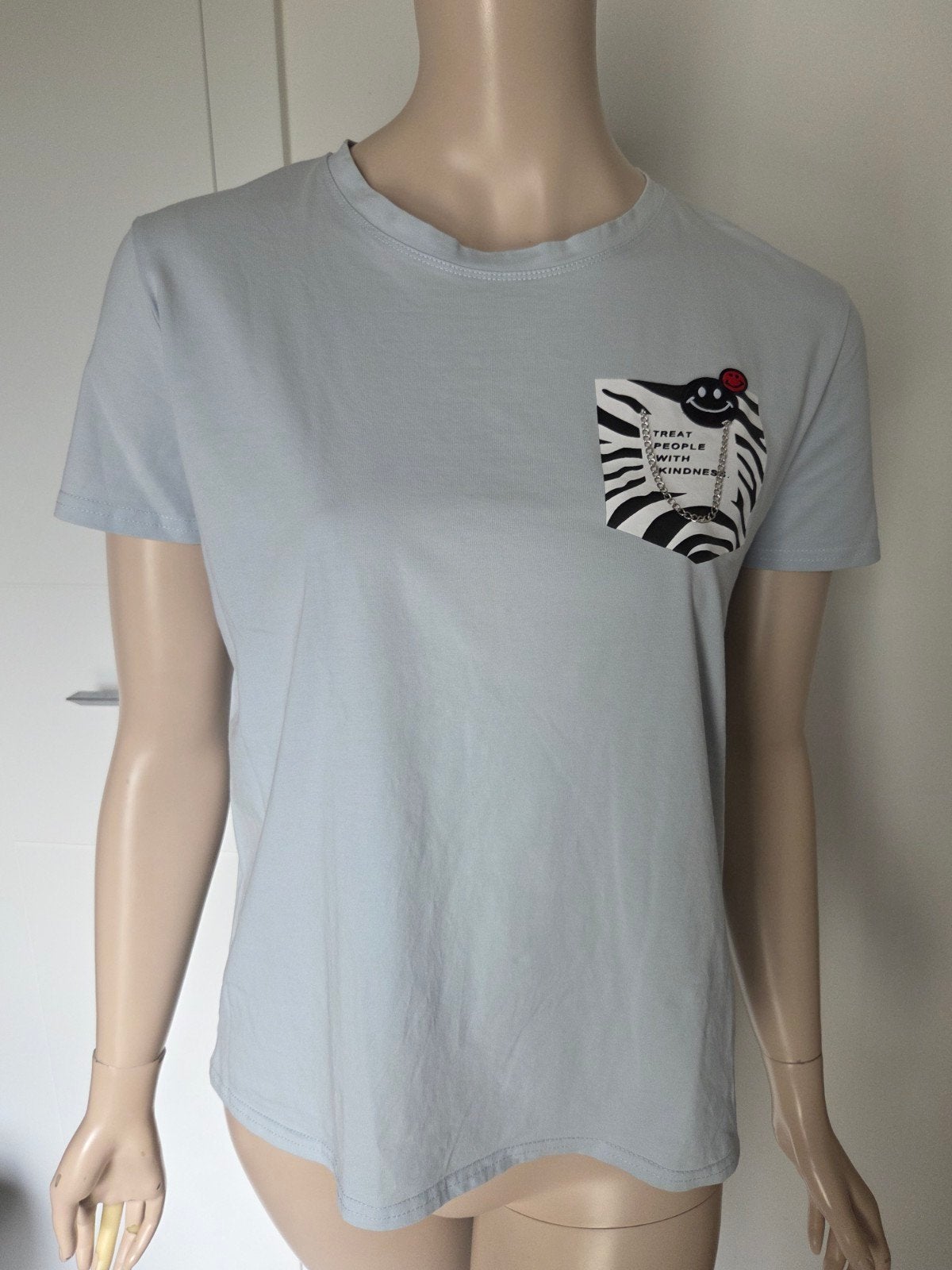 T-shirt Cosmoda maat L/XL, Ophalen of Verzenden, Maat 42/44 (L)