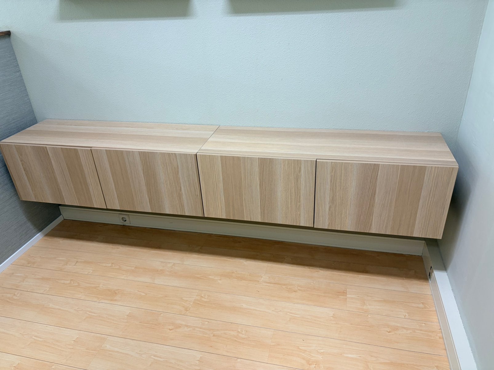 2 IKEA Besta kasten zo goed als nieuw, Enlèvement, Comme neuf