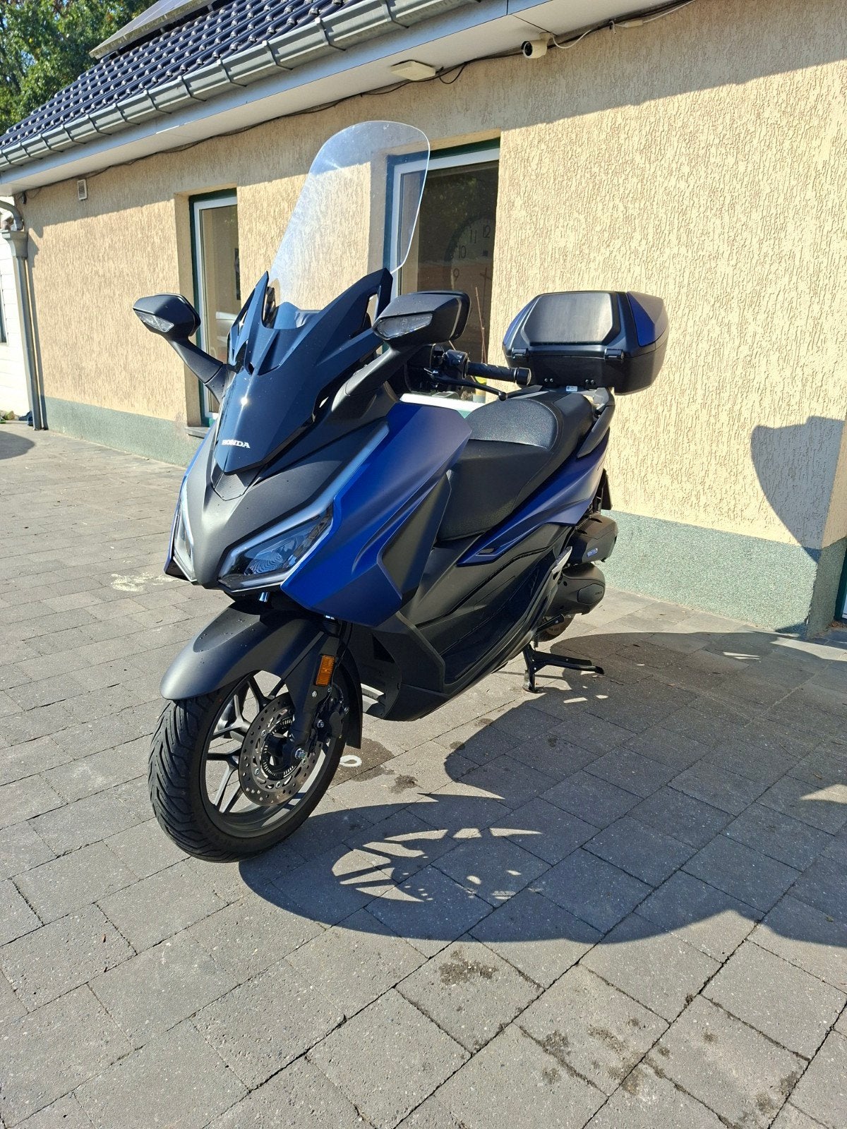 zeer nette honda forza 125 cc, Fietsen en Brommers, Ophalen, Overige modellen, Nieuw, 125 cc