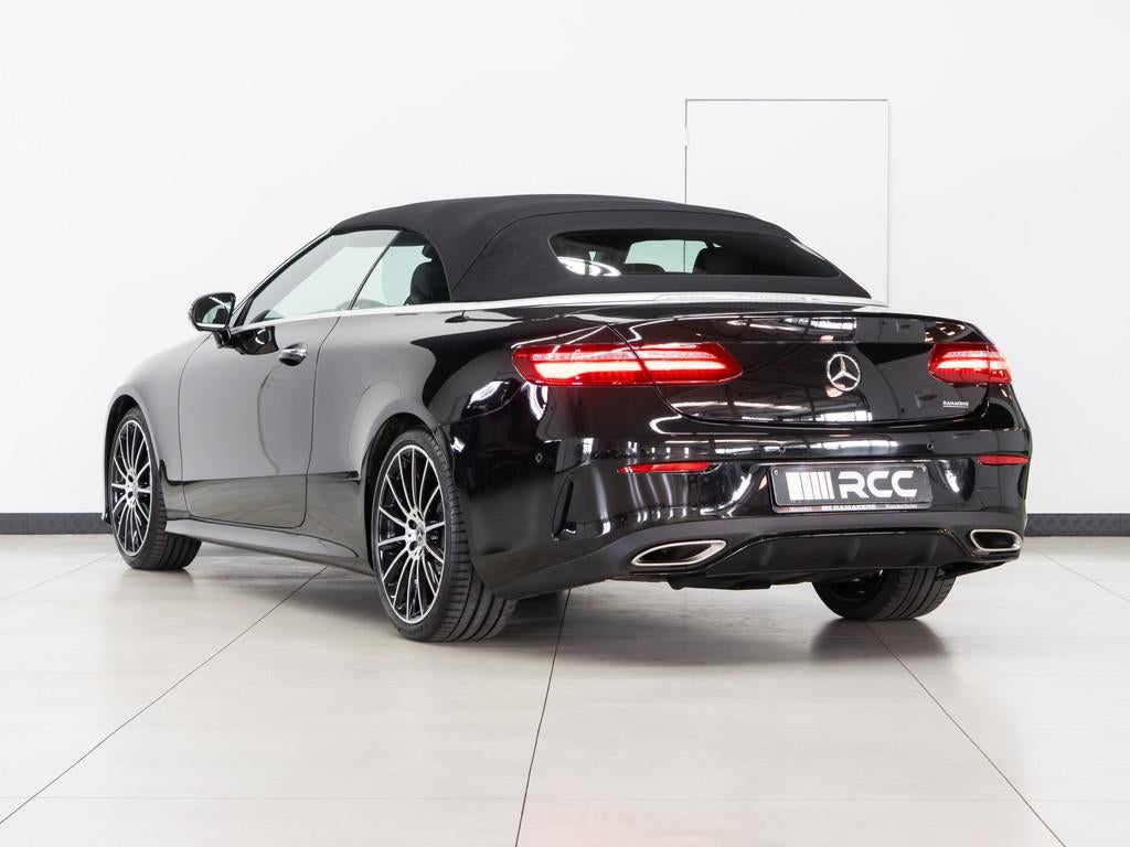 Mercedes-Benz E-Klasse 200 CABRIO Mild Hybrid AMG Night 20", Autos, Mercedes-Benz, Cuir, Euro 6, Entreprise, Cabriolet