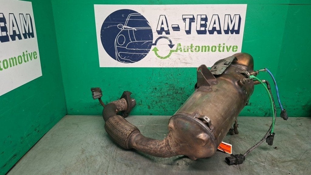 CATALYSEUR Ford Fiesta 6 (JA8) (|AV215H270|), Henry-Ford-Straße  1
50735  Köln, DE, Ford-Werke GmbH, Kunden@ford.com, Ford
