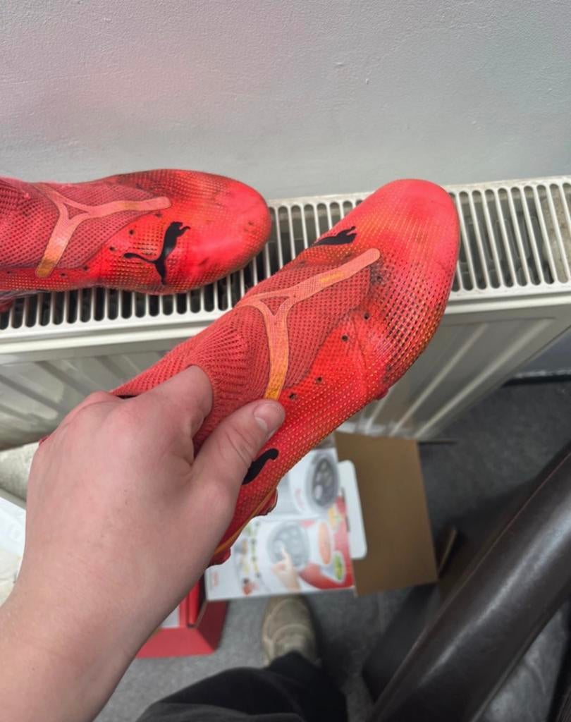 Crampon puma je doit encore les nettoyer, Enlèvement ou Envoi, Utilisé, Chaussures