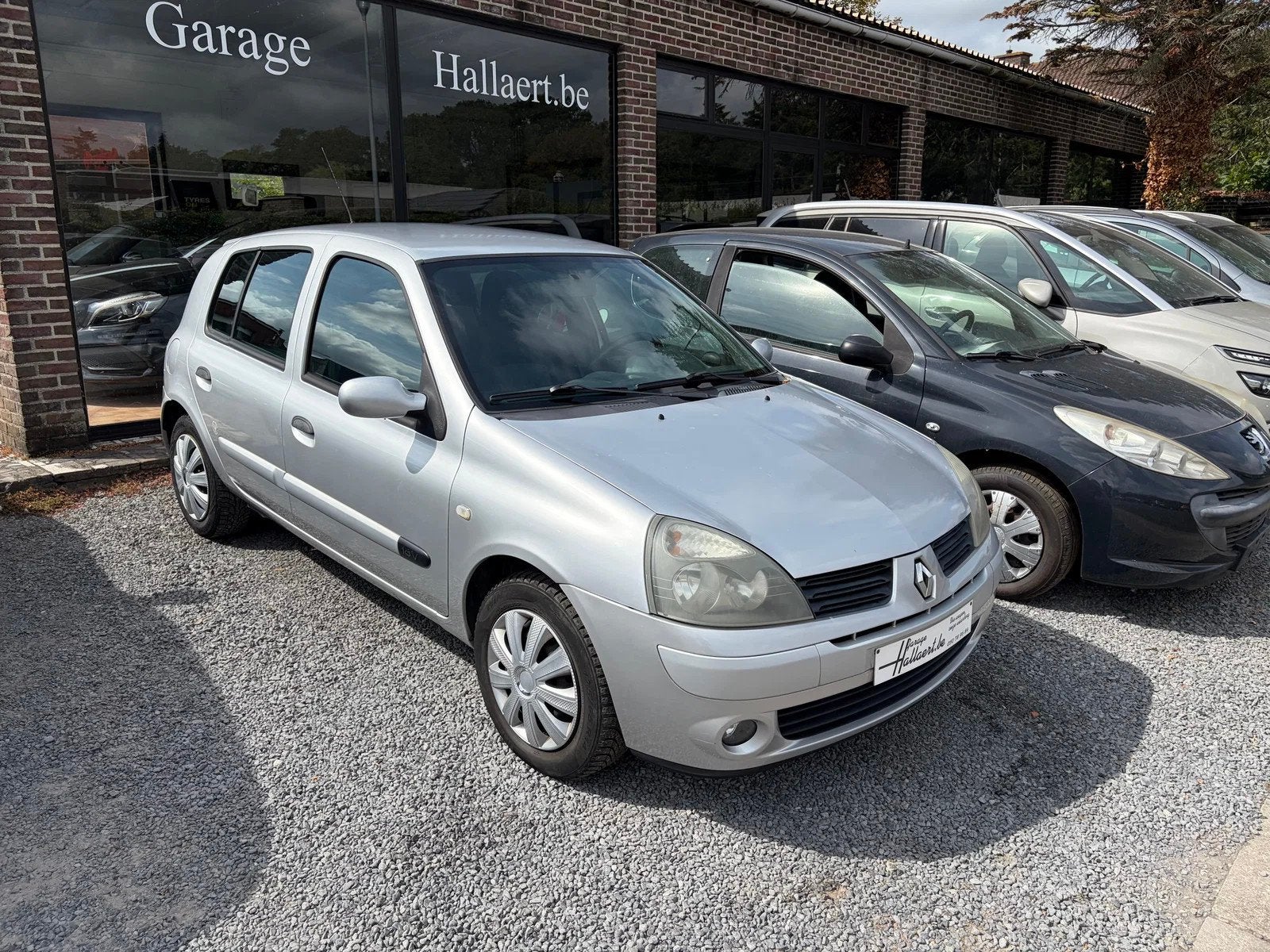 Renault Clio 1 jaar garantie, Autos, Renault, 139 g/km, Entreprise, Boîte manuelle, Autre carrosserie