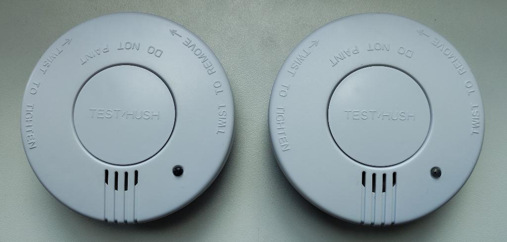 2 rookmelders, Doe-het-zelf en Bouw, Alarmsystemen, Ophalen, Zo goed als nieuw