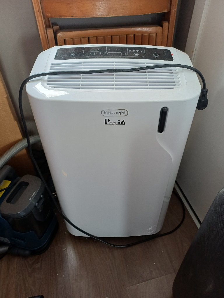 Climatiseur mobile De'Longhi Pinguino PAC EM82, Elektronische apparatuur, Overige elektronische apparatuur, Ophalen, Zo goed als nieuw