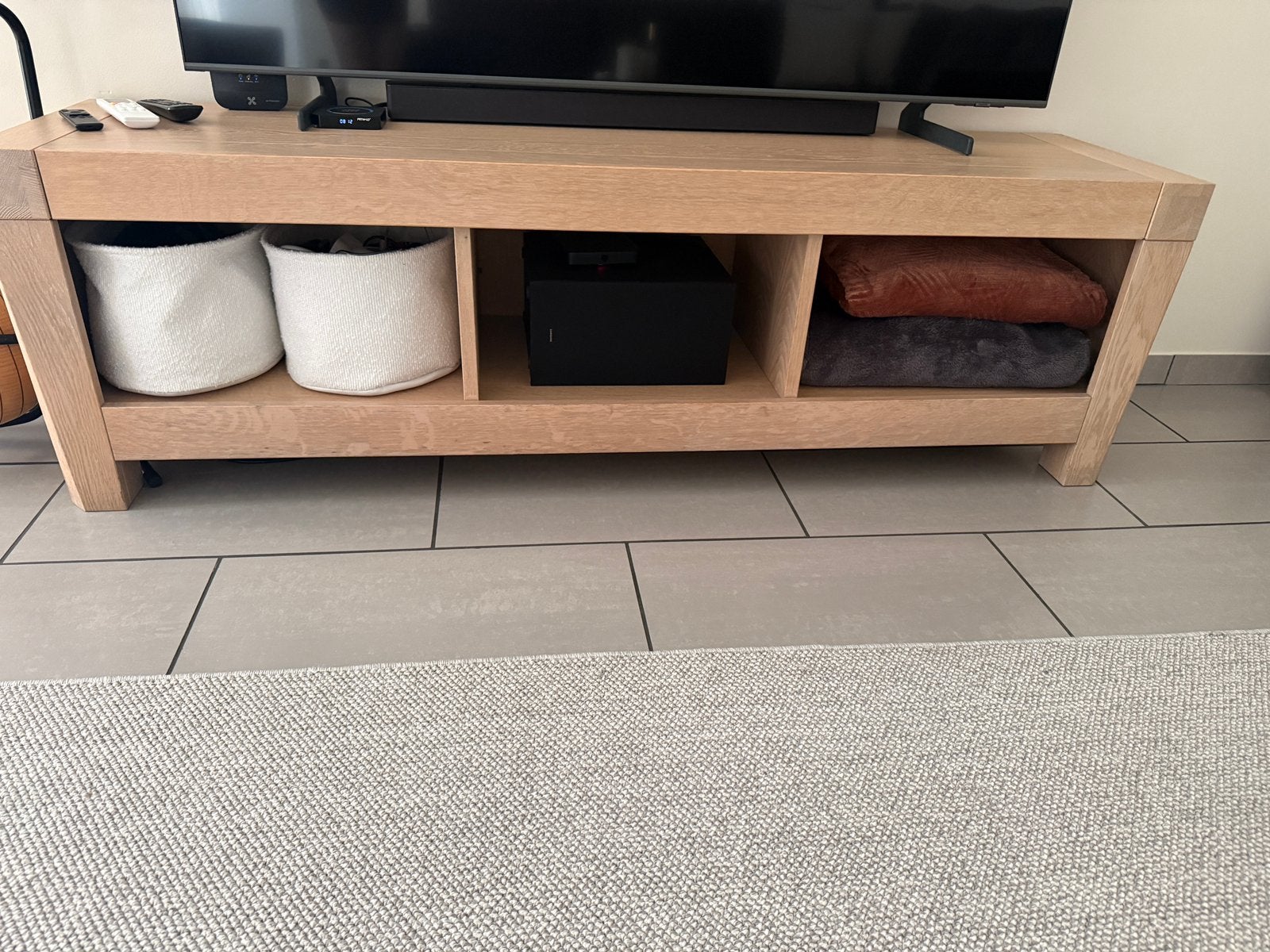 Salon tafel massief hout, Ophalen, Zo goed als nieuw