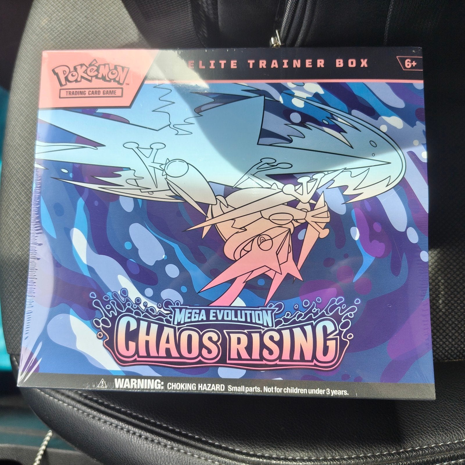 Chaos Rising ETB ENG, Ophalen, Booster