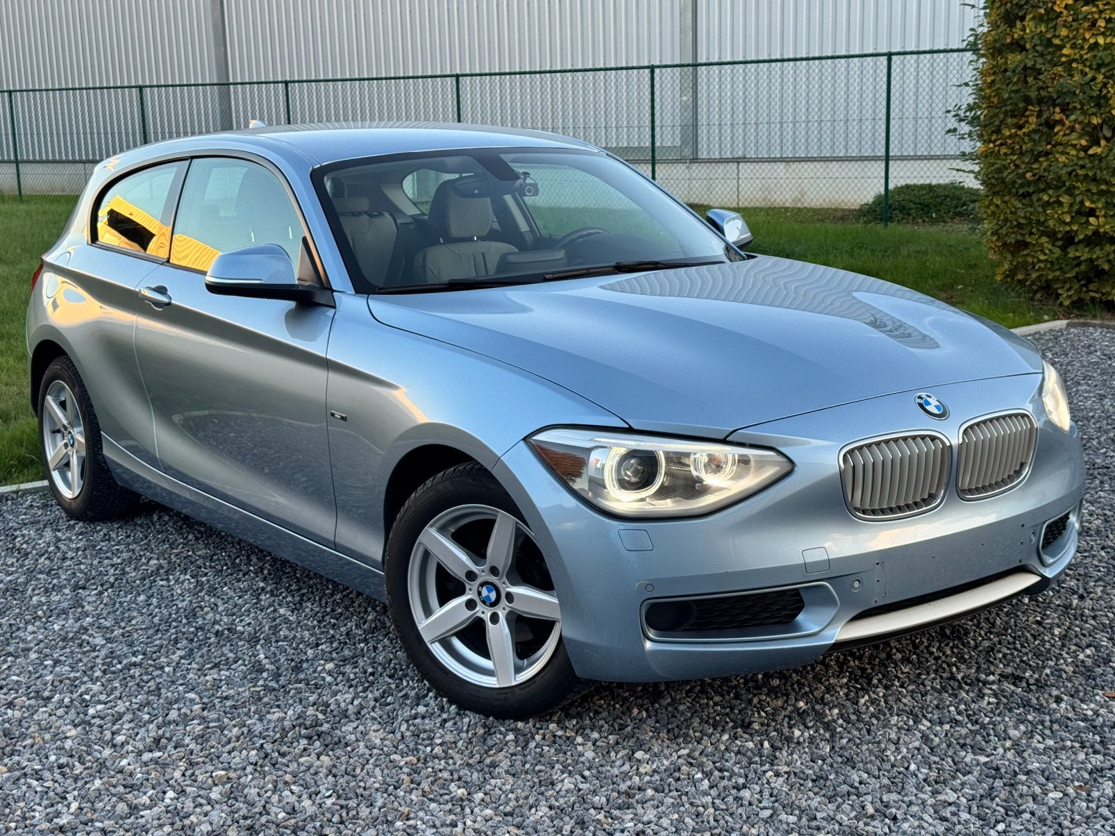 Bmw 116i Automaat / 2012 / Urban line / Xenon / Keuring vvk, Euro 5, 4 cilinders, Blauw, Leder en Stof