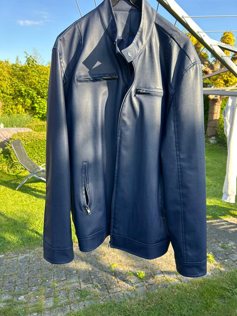 Belle veste neuve en TU jamais portee 2xl toute neuve !, Enlèvement ou Envoi, Neuf