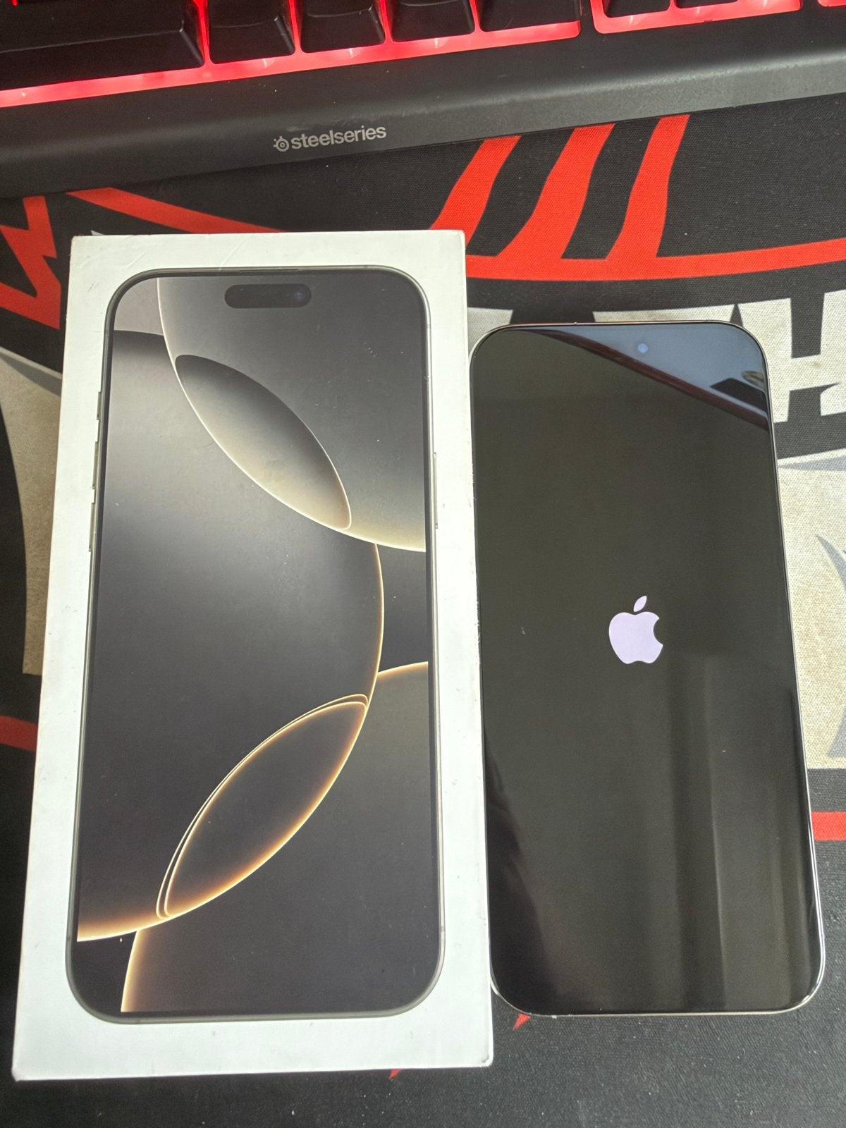 iPhone 16 Pro Max 256 Go titane naturel, Télécoms, Téléphonie mobile | Apple iPhone, 256 GB, IPhone 16 Pro Max, Comme neuf, Enlèvement