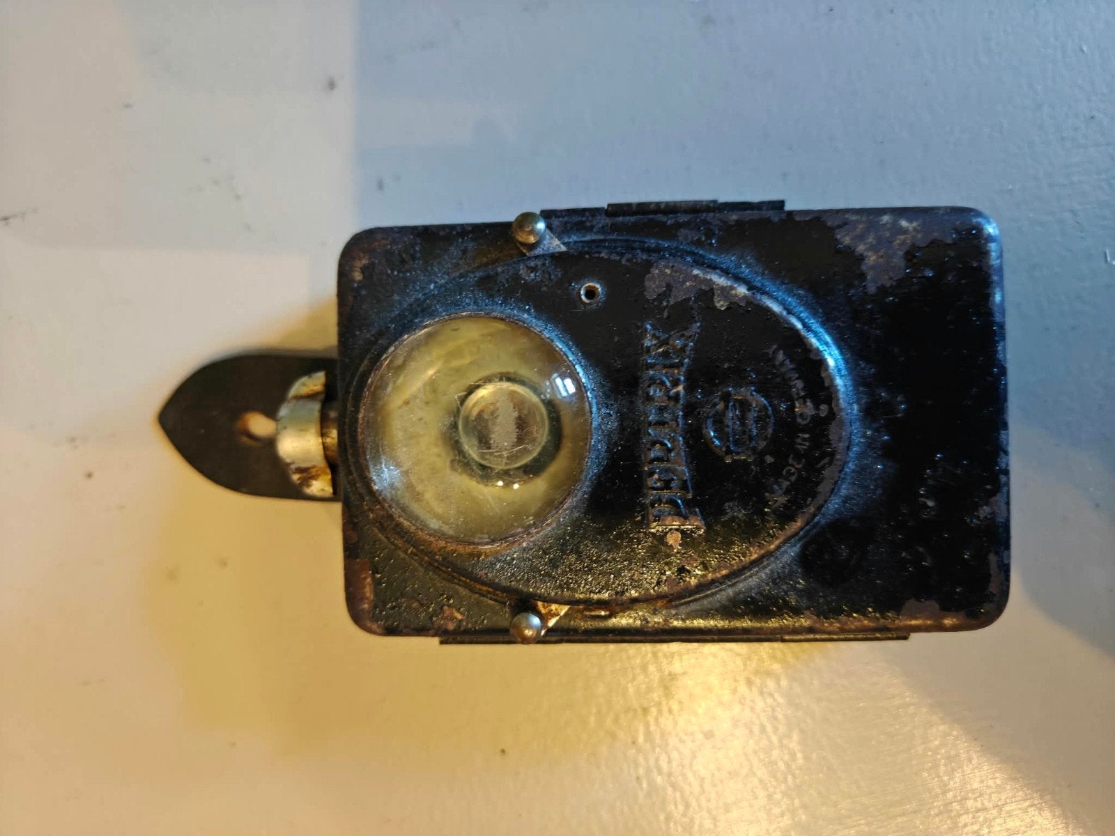 Lampe seconde guerre Mondiale WWII ALLEMANDE  ORIGINAL  WEHR, Collections, Envoi, Armée de terre, Vêtements ou Chaussures