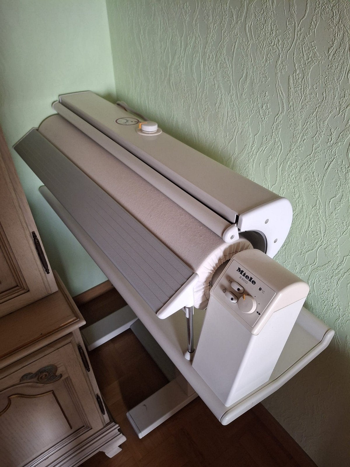 Miele strijkmachine - type B 890, Antiek en Kunst, Ophalen