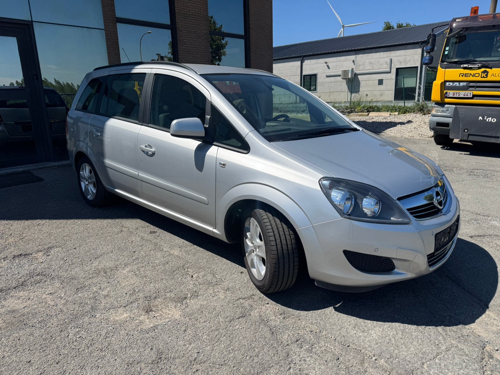 Opel Zafira 1.6 essence 7place avec ct airco, Autos, Opel, Euro 5, Entreprise, 7 places, Boîte manuelle