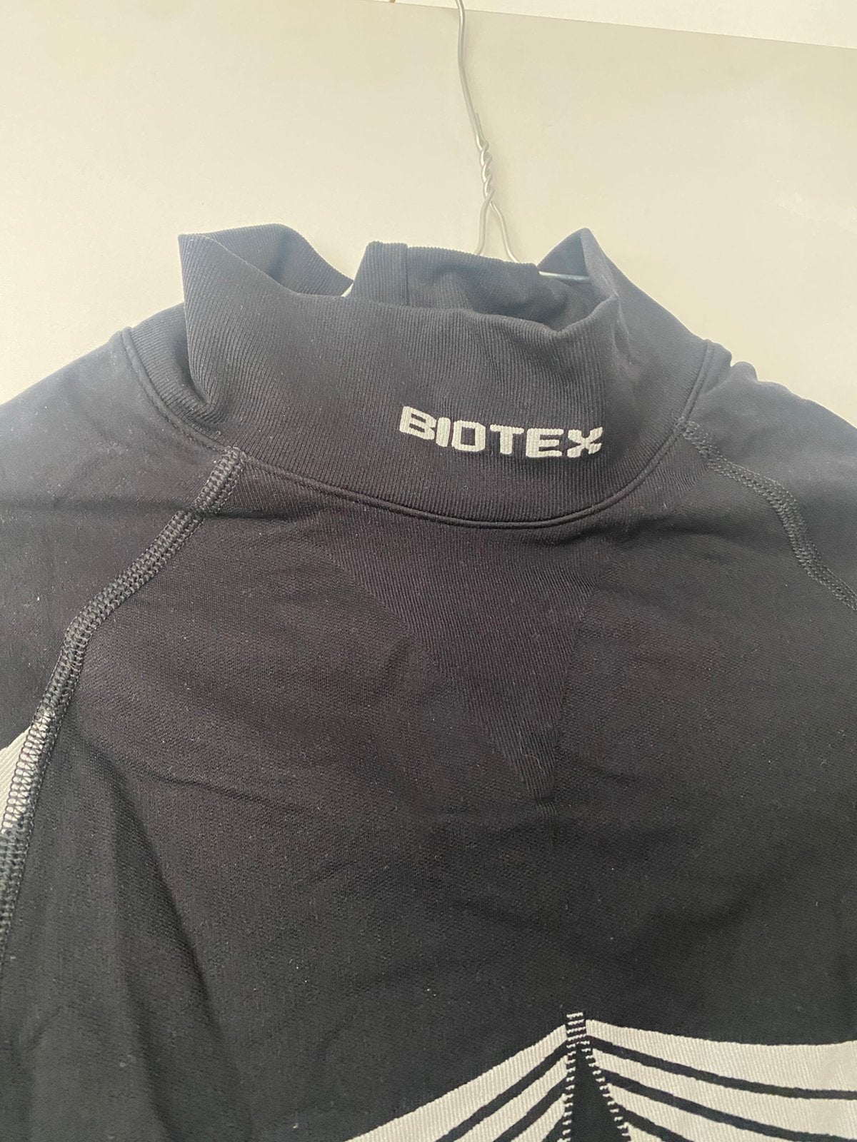 BIOTEX THERMO trui. XS- S, Ophalen, Zo goed als nieuw