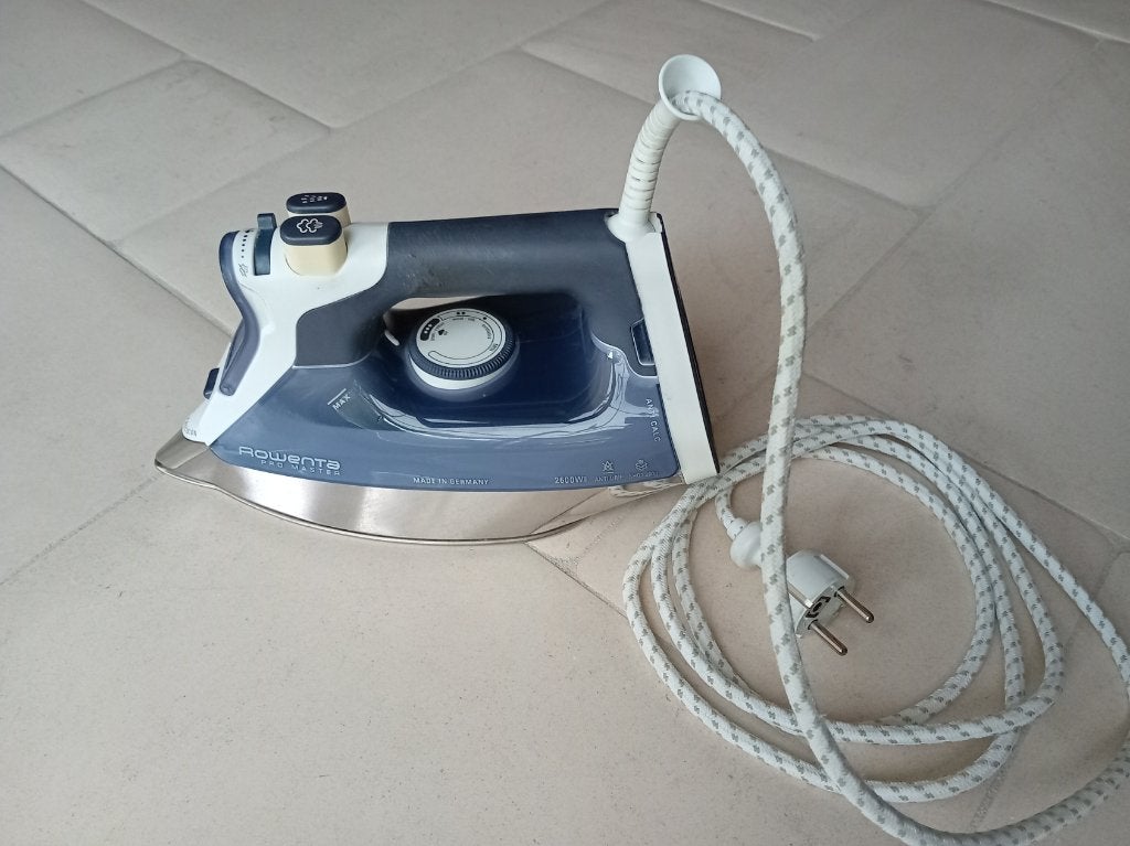 fer à vapeur, Electroménager, Enlèvement ou Envoi, Utilisé, Fer à repasser avec cordon