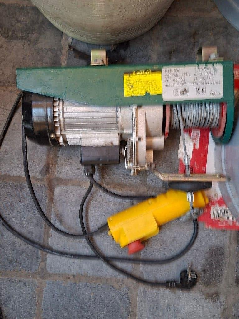 Takel, Doe-het-zelf en Bouw, Ophalen, Zo goed als nieuw, Elektrisch