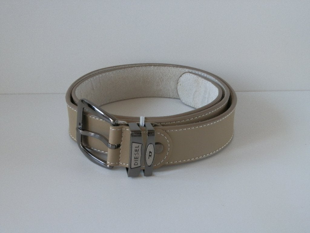 Diesel riem. Unisex., Kleding | Heren, Riemen en Ceintuurs, Echt leder, Ophalen of Verzenden, Zo goed als nieuw, 115 cm of meer