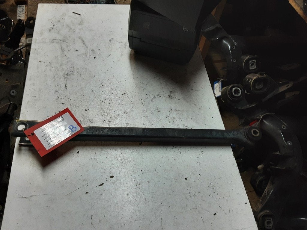LIAISON DE TENSION ARRIÈRE DROIT Audi TT (8N3), Auto-Union-Straße  1,
85057  Ingolstadt, DE, Info@audi.de, Audi, Utilisé