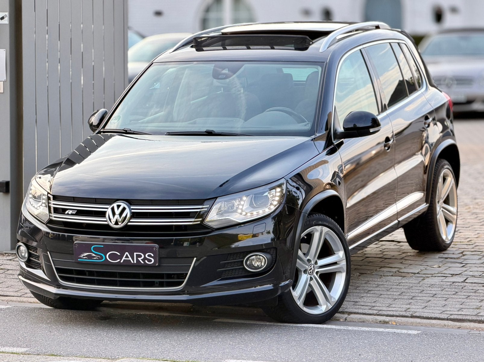 Vw Tiguan R- Line ** 1.4i - 117.000 km **Panorama **Garantie, Autos, Euro 5, Achat, 117 kW, Entreprise