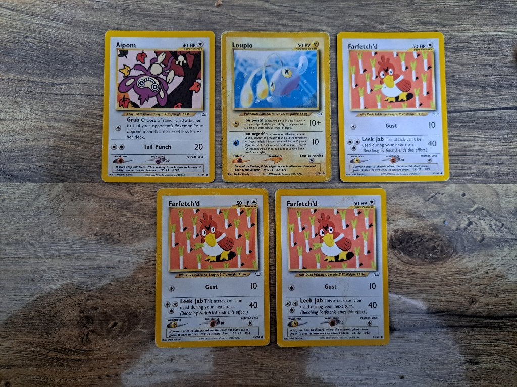 Coffret Pokémon Neo Revelation (septembre 2001), Enlèvement ou Envoi, Comme neuf, Plusieurs cartes