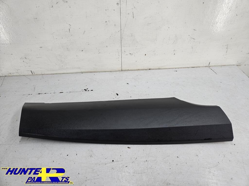 Afdekkap C-stijl R zwart Volvo XC90 II ('14-'22) 31377243, Gebruikt, Ophalen of Verzenden, Volvo, Volvo