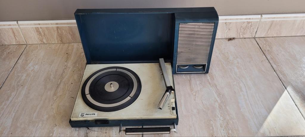 Platenspeler fhilips jaar 1968, Enlèvement, Tourne-disque