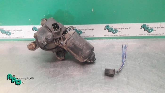 Ruitenwissermotor voor van een Toyota Starlet (Starlet 90-), Gebruikt, -, -, Ophalen of Verzenden