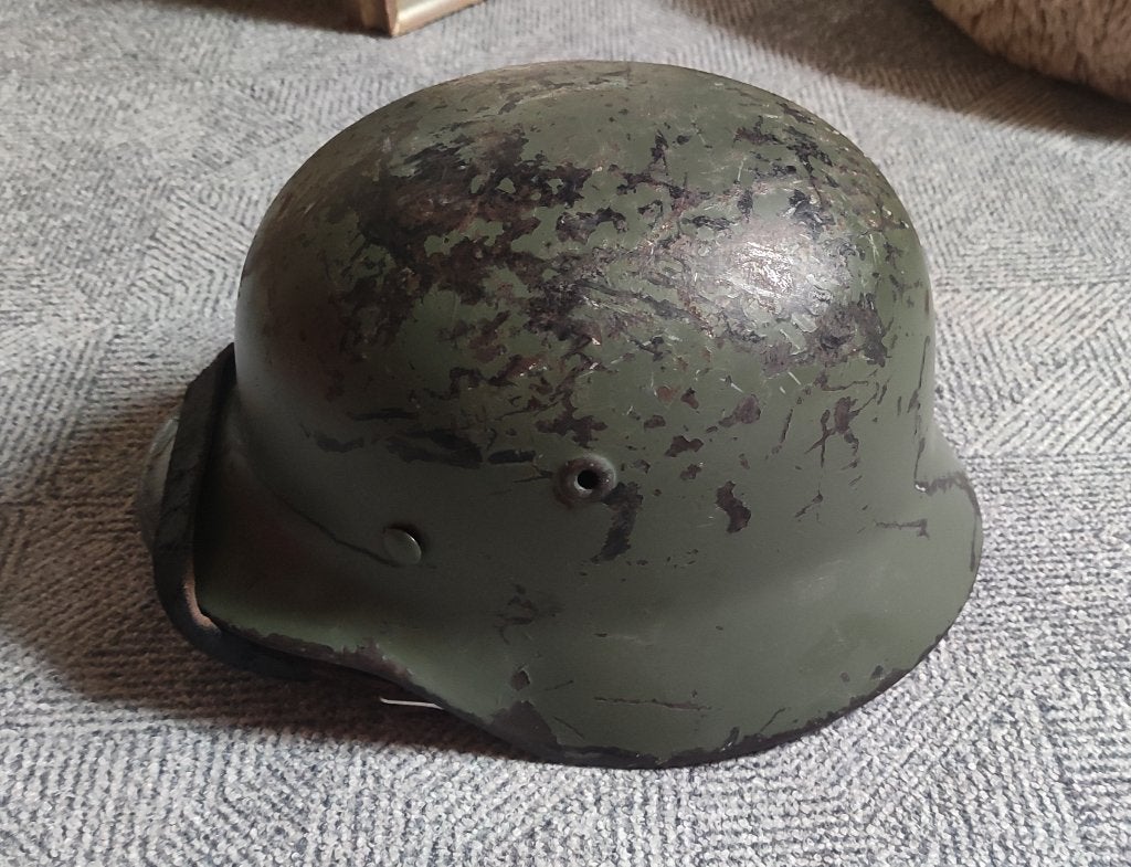 Camo Stahlhelm Q64 allemand original, Enlèvement ou Envoi, Armée de terre, Casque ou Béret