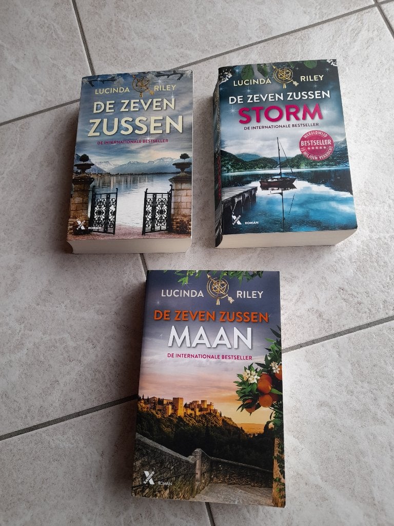Lucinda Riley boeken, Ophalen, Zo goed als nieuw