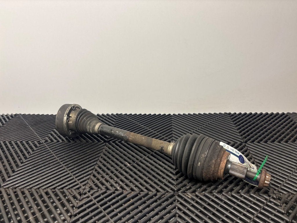 AANDRIJFAS RECHTS VOOR Volkswagen Golf VII (AUA), Auto-onderdelen, Gebruikt, Volkswagen, Volkswagen AG, Kundenbetreuung@volkswagen.de