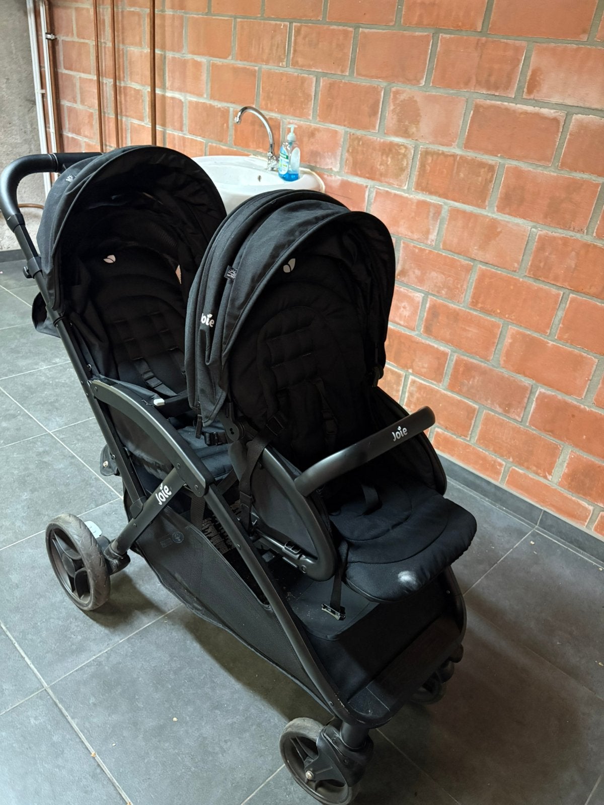 Dubbelebuggy, Enlèvement, Comme neuf