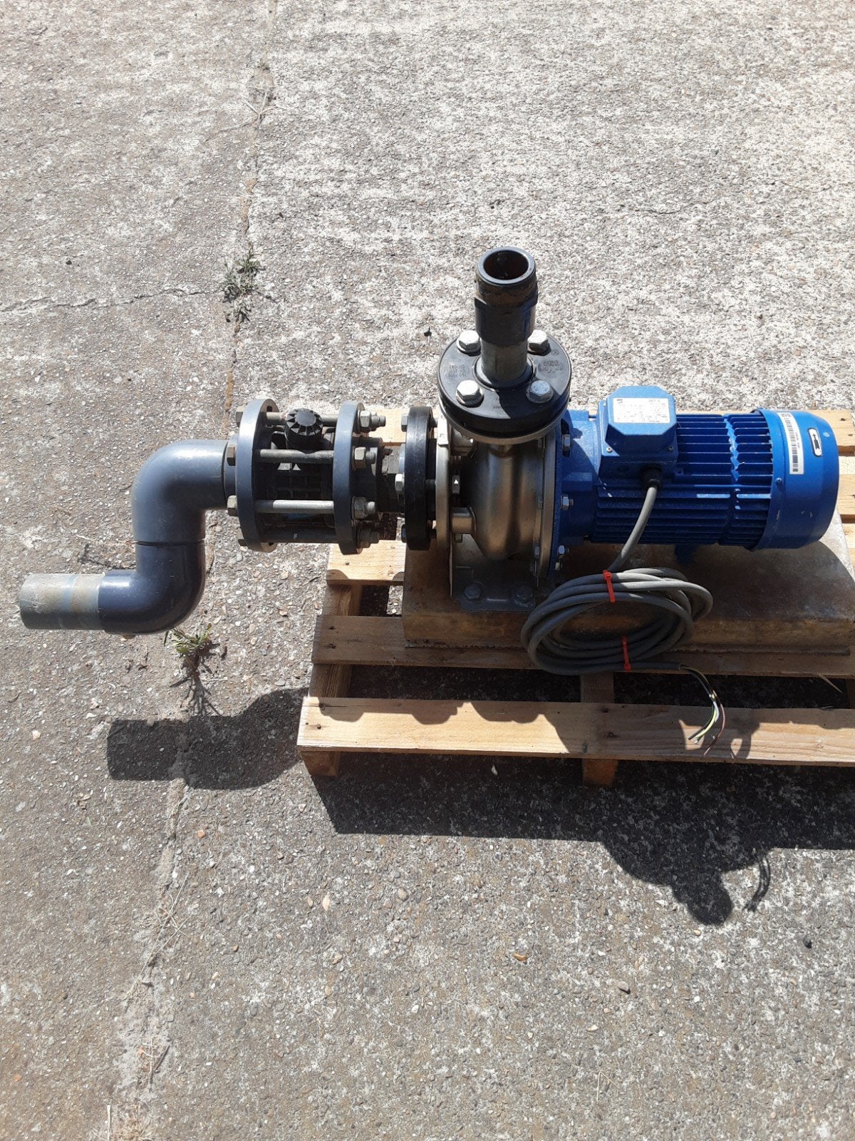 Ebara waterpomp te koop, Ophalen
