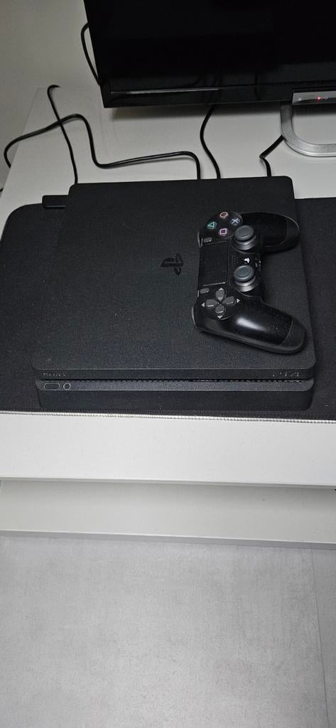 Ps4 slim + HD scherm, Games en Spelcomputers, Ophalen, Slim