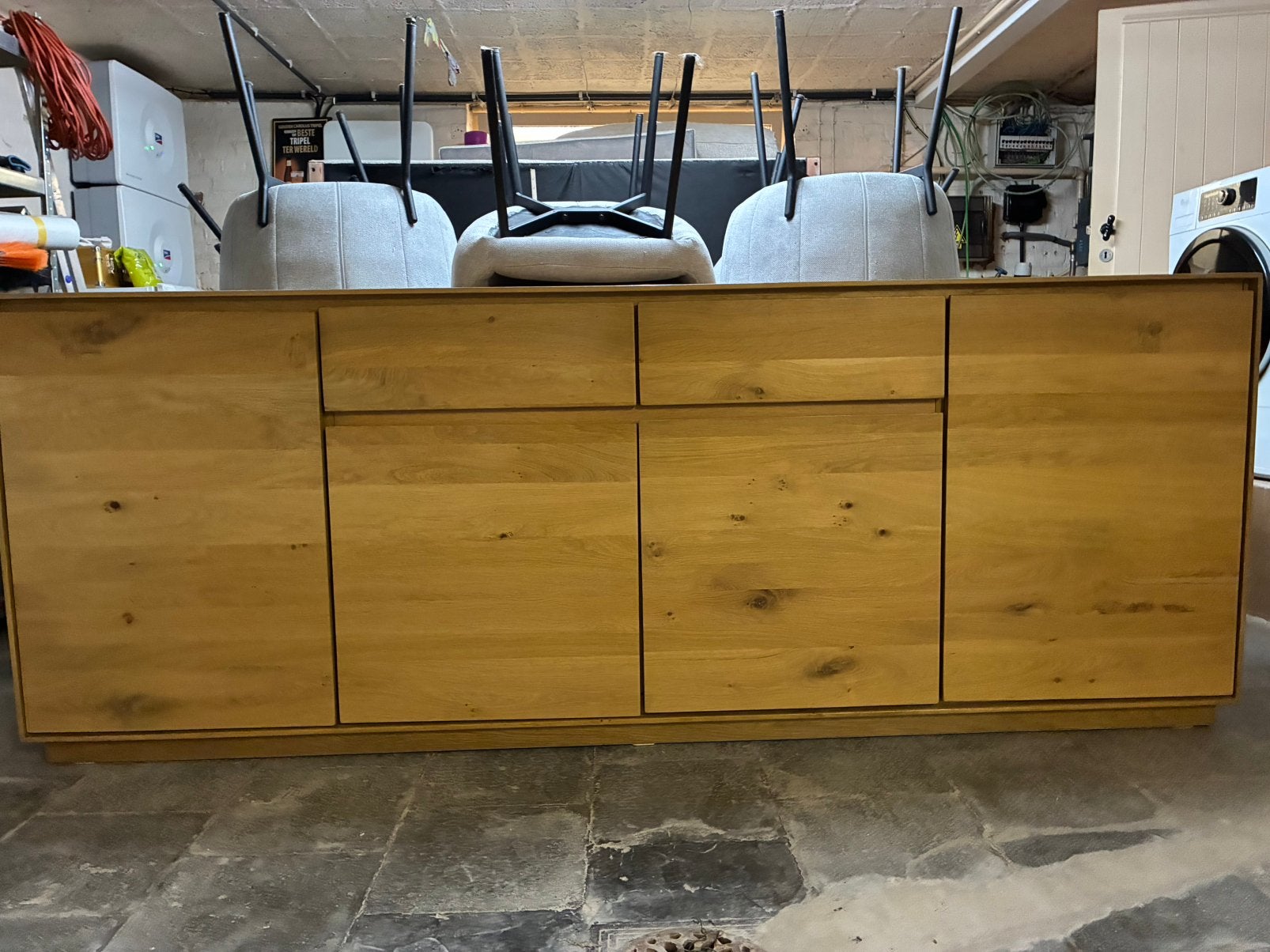 Caviar Massieve eikenhout dressoir Weba, Huis en Inrichting, Kasten | Dressoirs, Ophalen, Met deur(en), Eikenhout, Zo goed als nieuw