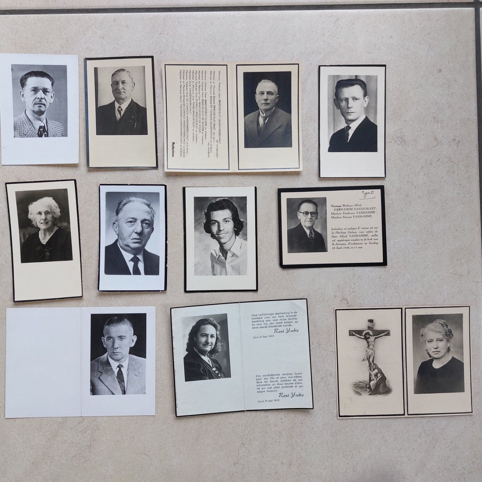 lot van 11  oude doodsprentjes geboren/overleden te Gent), Ophalen of Verzenden