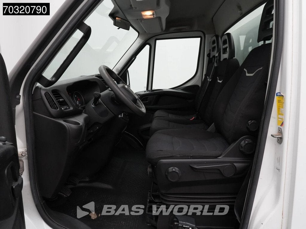 Iveco Daily 35C16 3.0L Kipper met Kist Dubbellucht 3,5t Trek, Auto's, Bestelwagens en Lichte vracht, Stof, Gebruikt, Euro 6, 4 cilinders