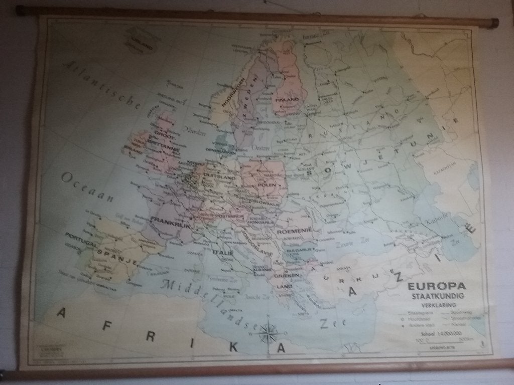 OUDE SCHOOLKAART EUROPA, Antiek en Kunst, Ophalen of Verzenden, Overige thema's