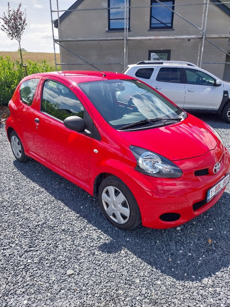 Toyota aygo, Rouge, Achat, Boîte manuelle, Noir
