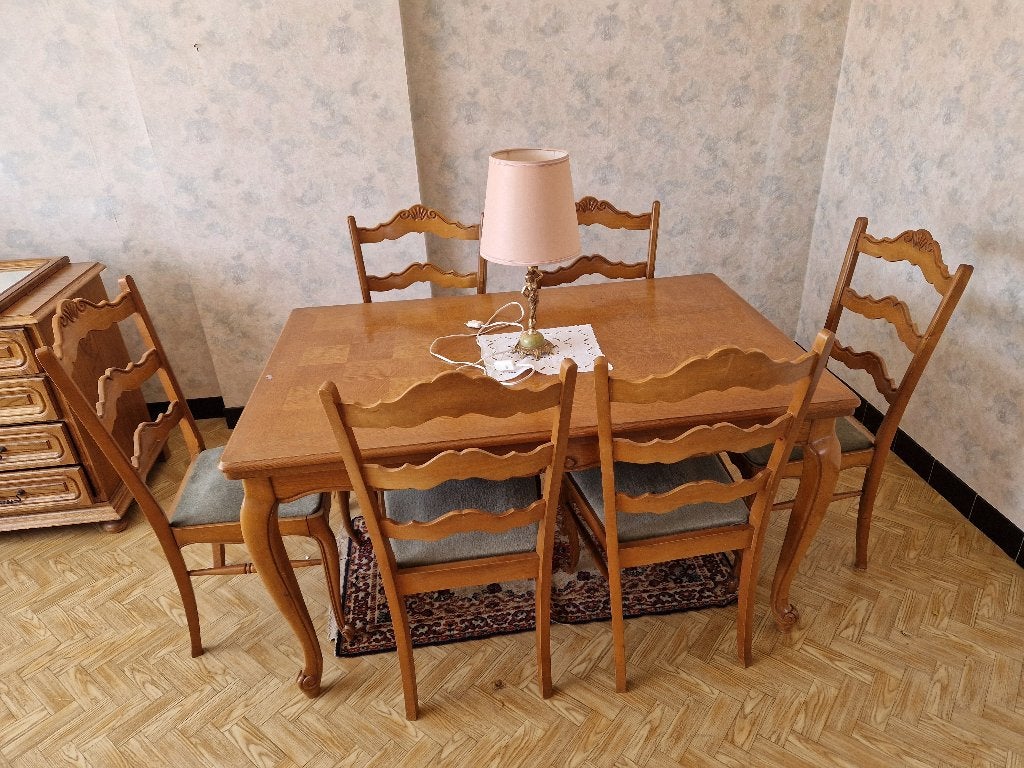 Eetkamer, Ophalen, Zo goed als nieuw, Klassiek, 6 tot 8 stoelen