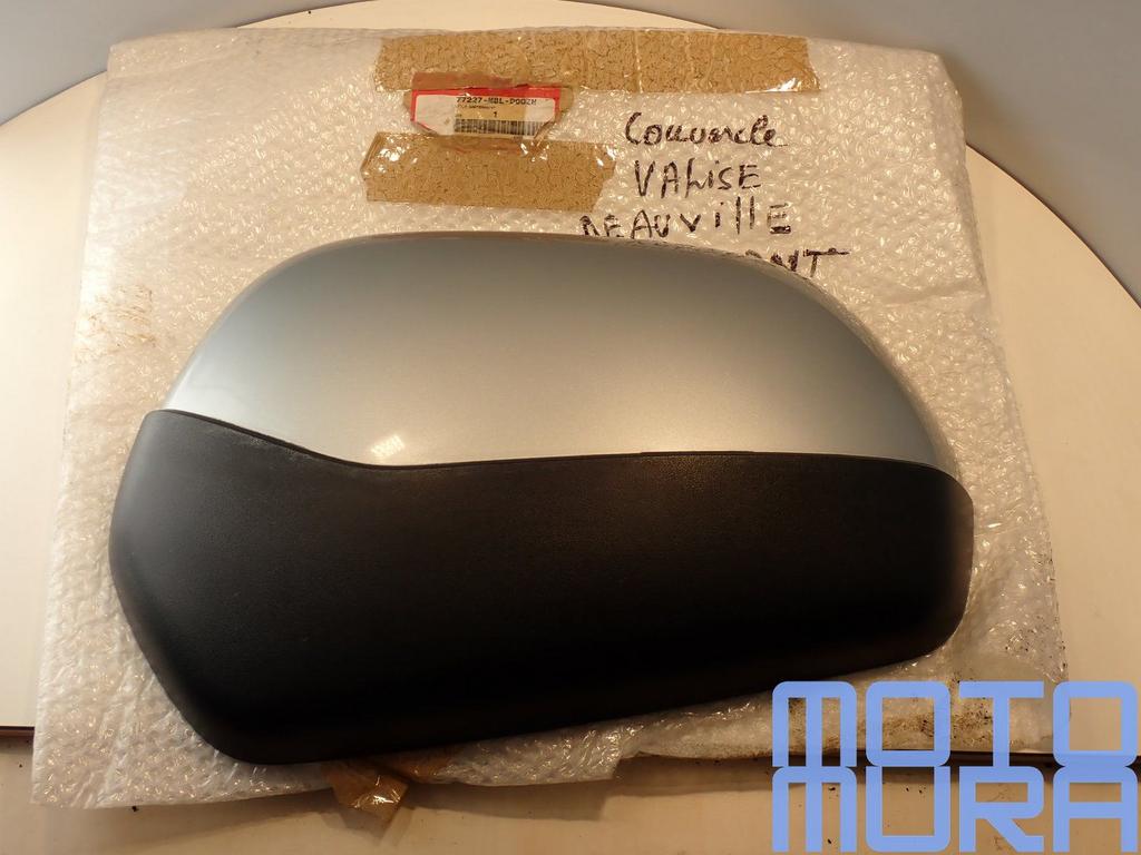 Originele Kofferdeksel Honda Deauville 1998 - 2005 NT650V NT, Motoren, Onderdelen | Honda, Ophalen of Verzenden, -, -, -