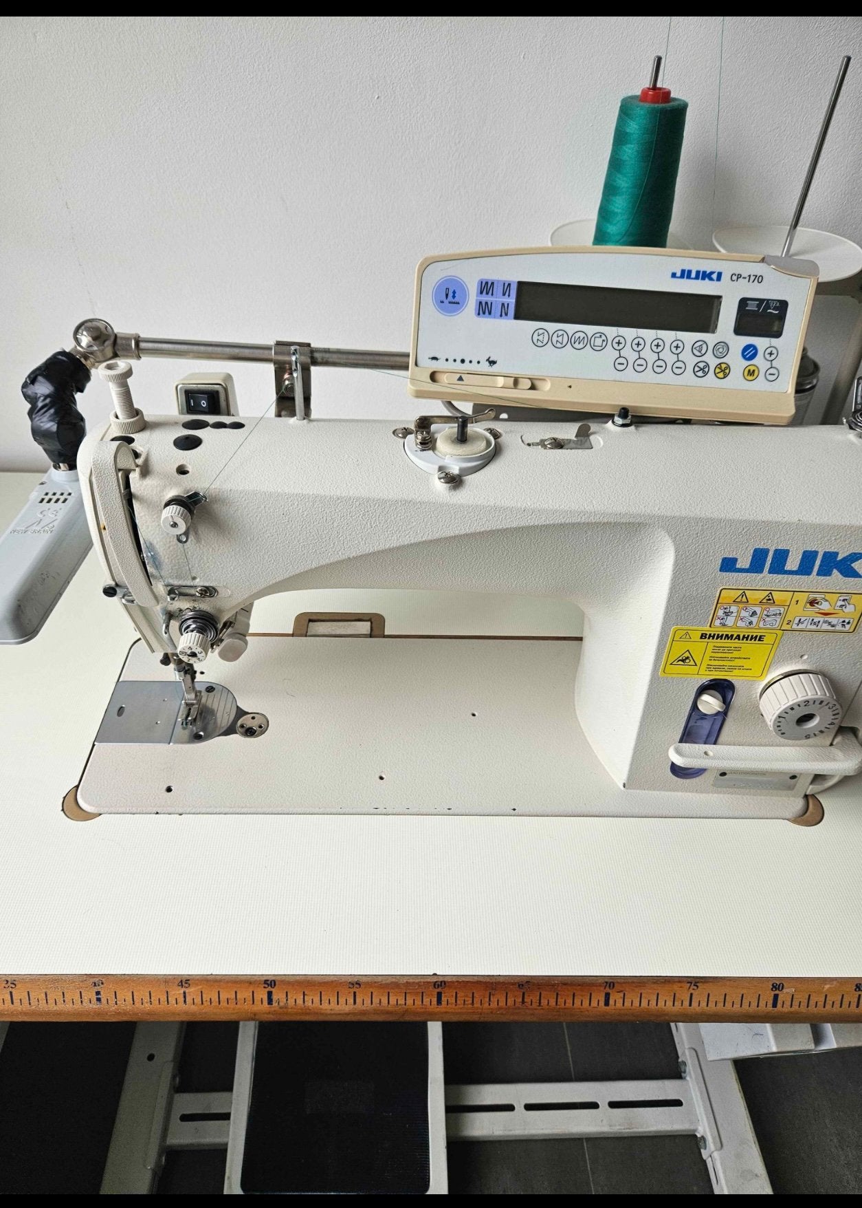 Machine à coudre professionnelle Juki DDL -9000A-SS, Hobby & Loisirs créatifs, Enlèvement ou Envoi, Comme neuf, Machine à coudre