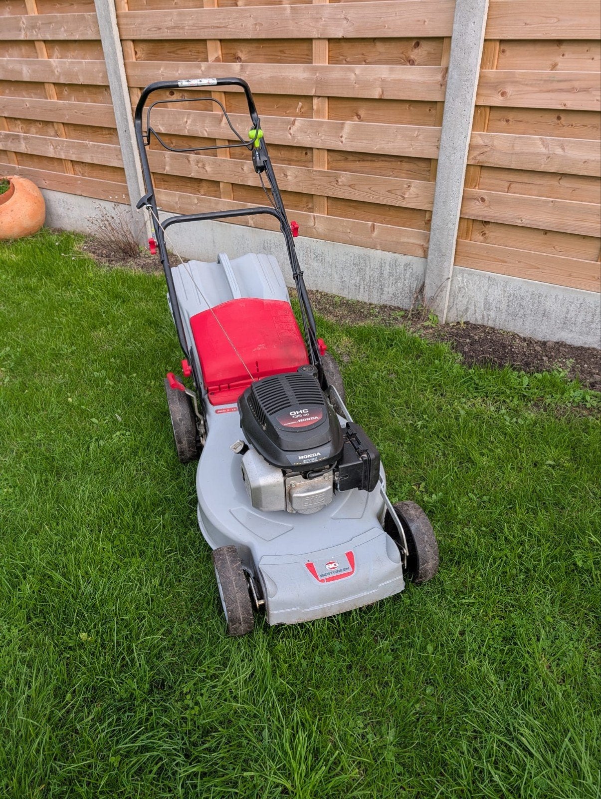 grasmaaier met Honda motor zelftrek, Tuin en Terras, Ophalen