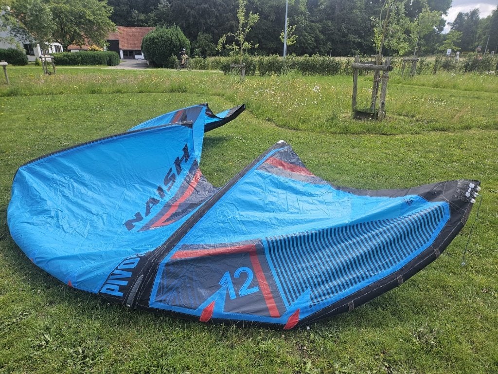 cerfs-volants Naish Pivot 12 et Park 9, Double astuce, 9 m², Enlèvement, Utilisé