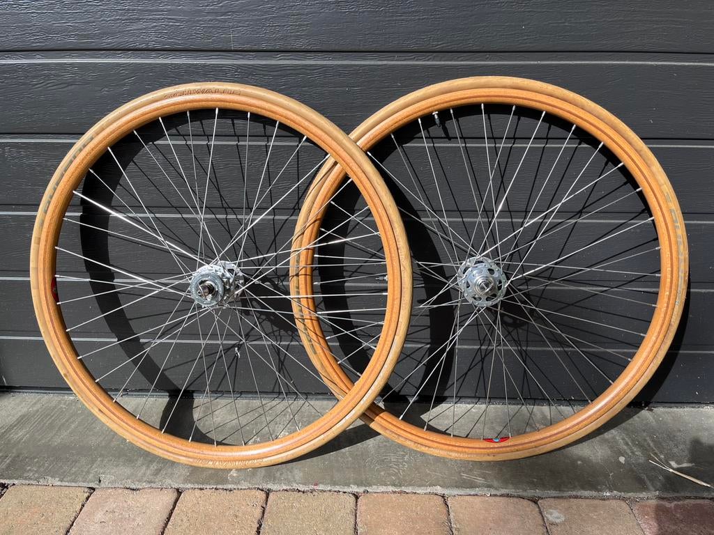 Wielset Campagnolo hoge flens houten Cerchio Ghisallo, Fietsen en Brommers, Ophalen, Zo goed als nieuw
